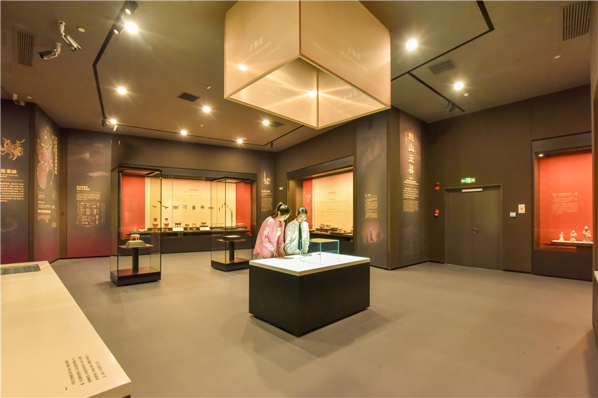 卓尔捐建的罗田县博物馆启用【2】