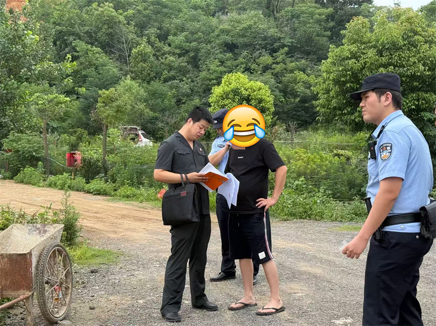 执行法官与当事人沟通。