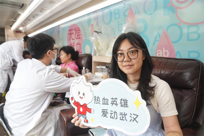 104份“愛心” ”熱血“涌動