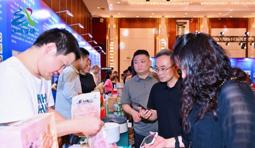 “江城百臻”助力武汉农产品出圈 洪山菜薹、蔡甸莲藕现场签约2.6亿元