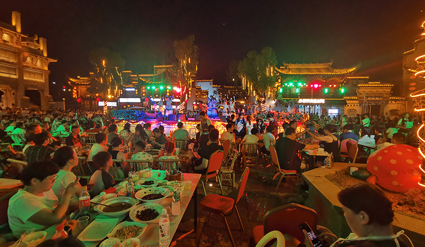 湖北孝感云梦祥云湾：光影小镇的夏夜狂欢【4】