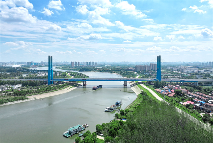 28公裡“鋼鐵動脈”提前8個月通車 武漢交通再升級【4】