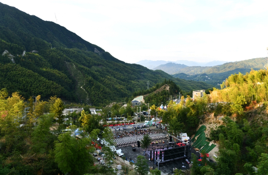 湖北通城:“帳篷嘉年華”點亮高山經濟新圖景【5】