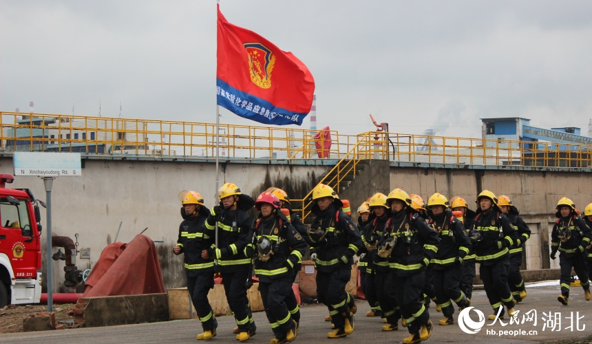 參演隊伍集結。人民網記者 張沛攝