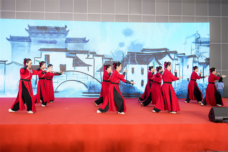 湖北省“养老服务消费季”暨“敬老月”活动在武汉启动