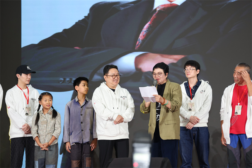 电影《凝脂手》开机仪式在钟祥举行【2】