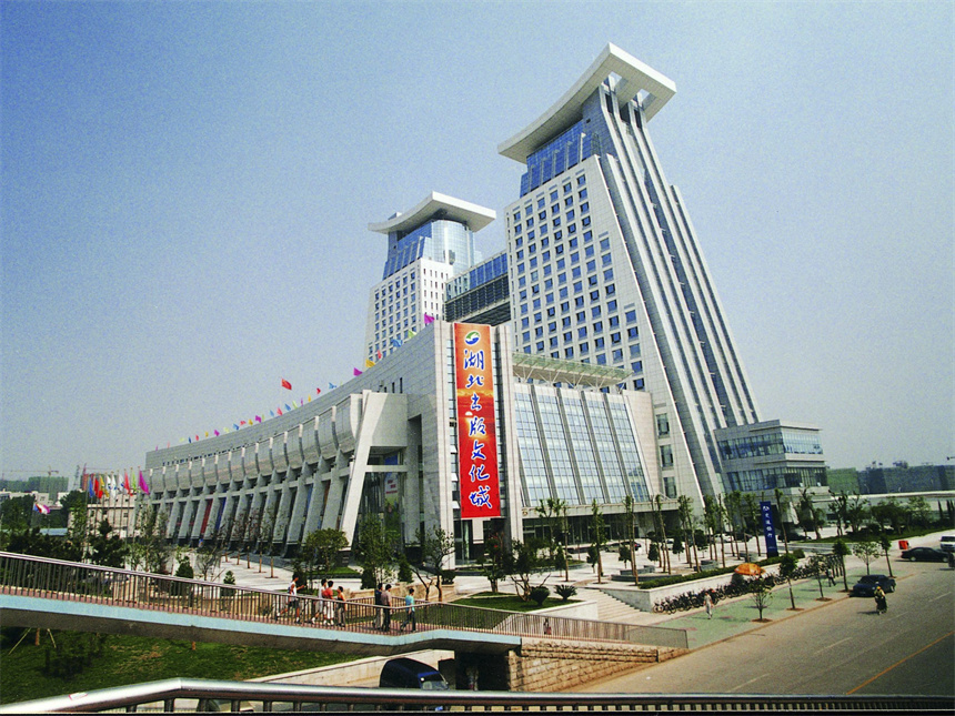 获奖基坑施工项目湖北图书出版城