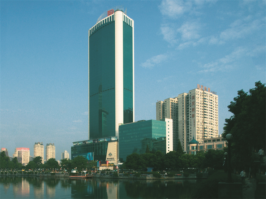武汉国贸中心大厦桩基工程