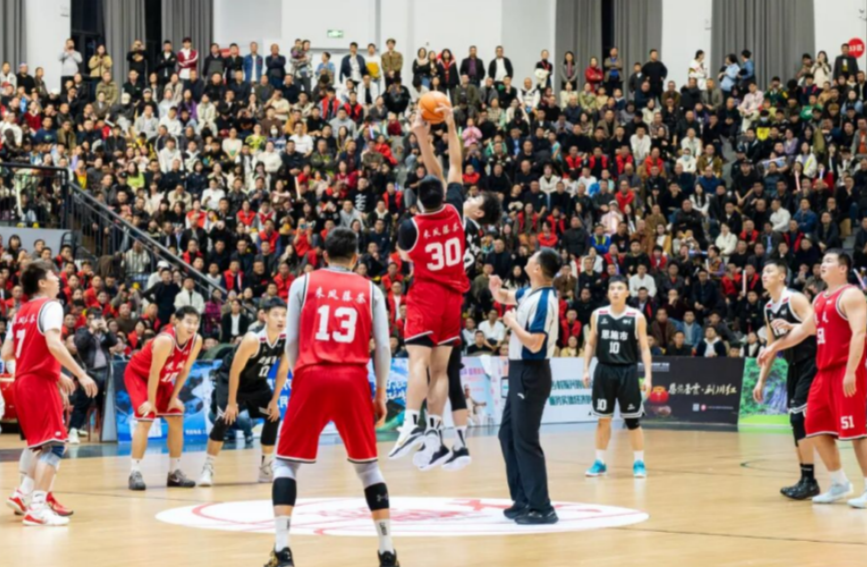 恩BA比赛现场。