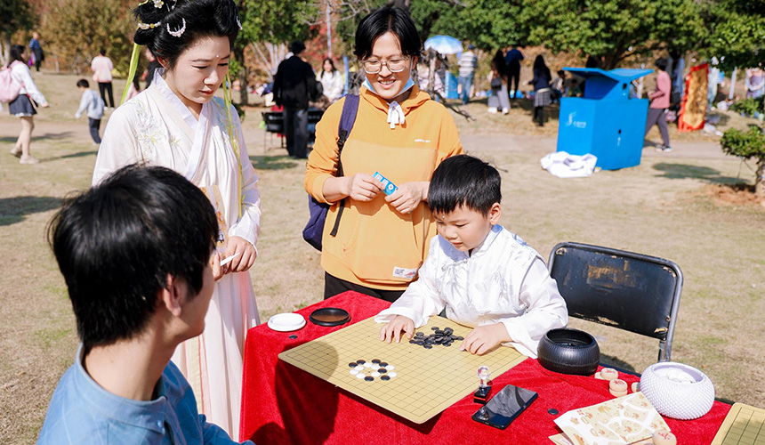 文华学院第十二届红枫文化节启幕【4】
