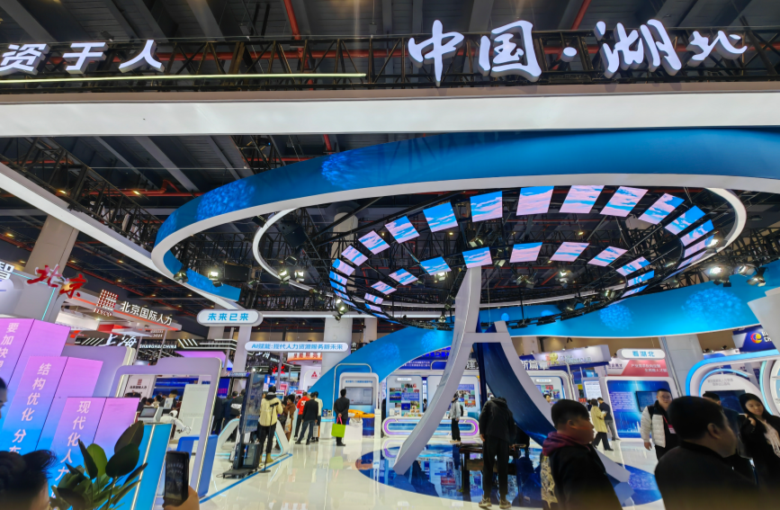 求职，遇见AI“考官”