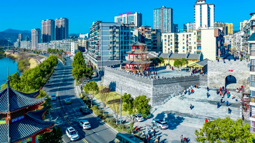 湖北竹山245個老舊小區的幸福蝶變