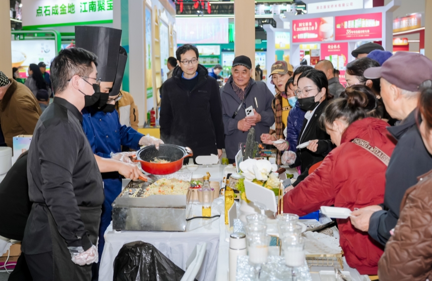 荆楚粮油精品展示交易会在汉举办 市场化赋能全链条协同【3】