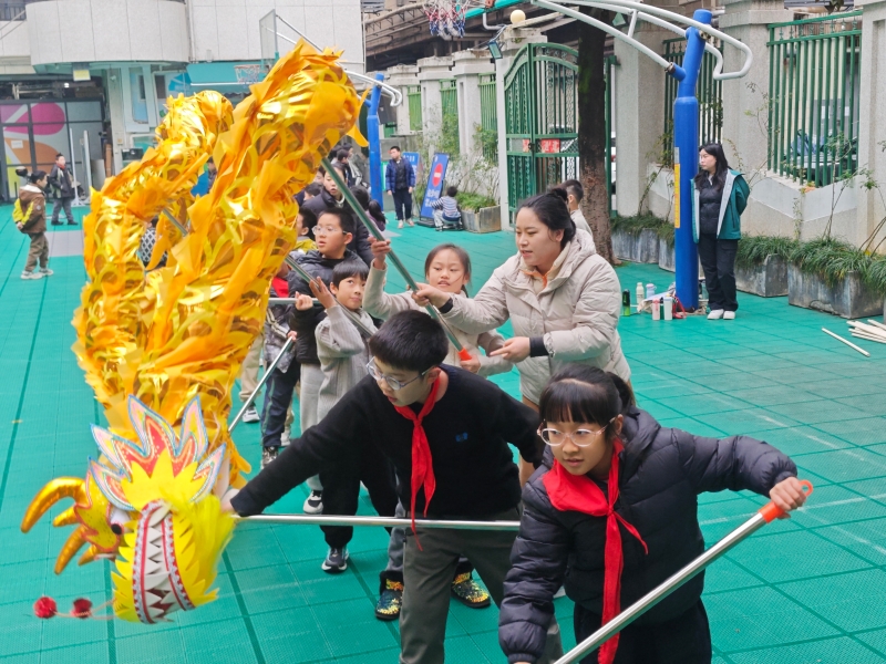 高校“舞龙”课程进小学 传统文化在青少年中“活”起来
