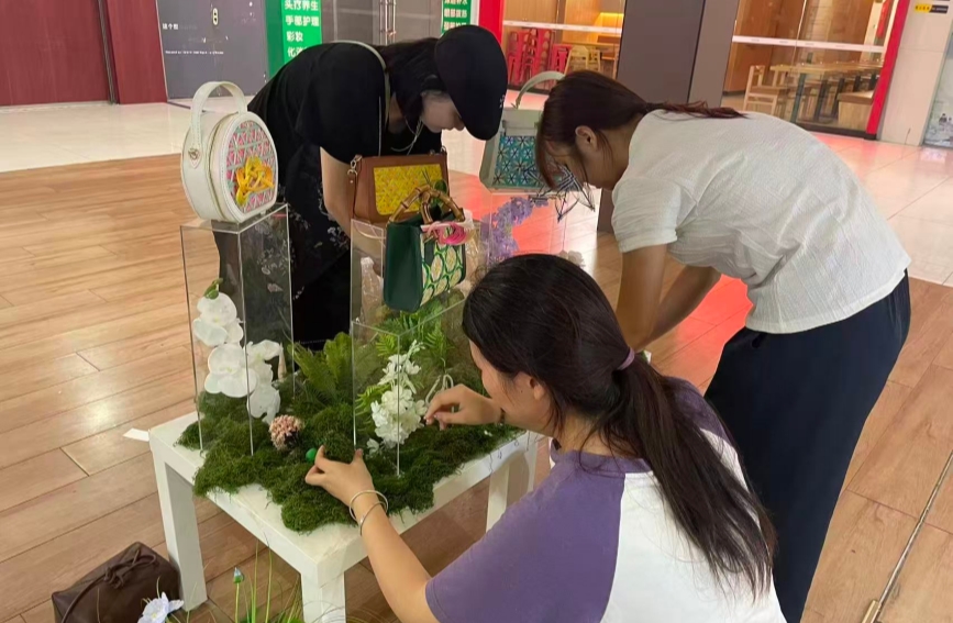 武昌首义学院文创工坊揭牌 学子设计让文创“潮”起来