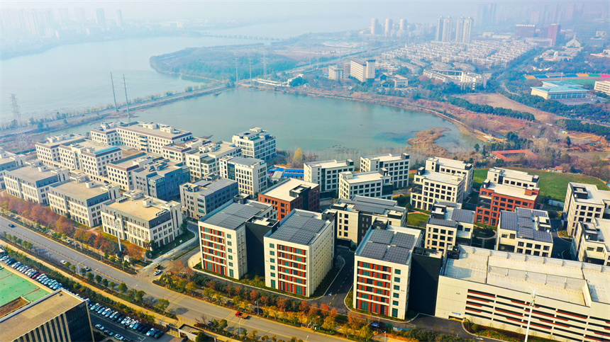 咸宁（武汉）离岸科创园。陈红菊摄