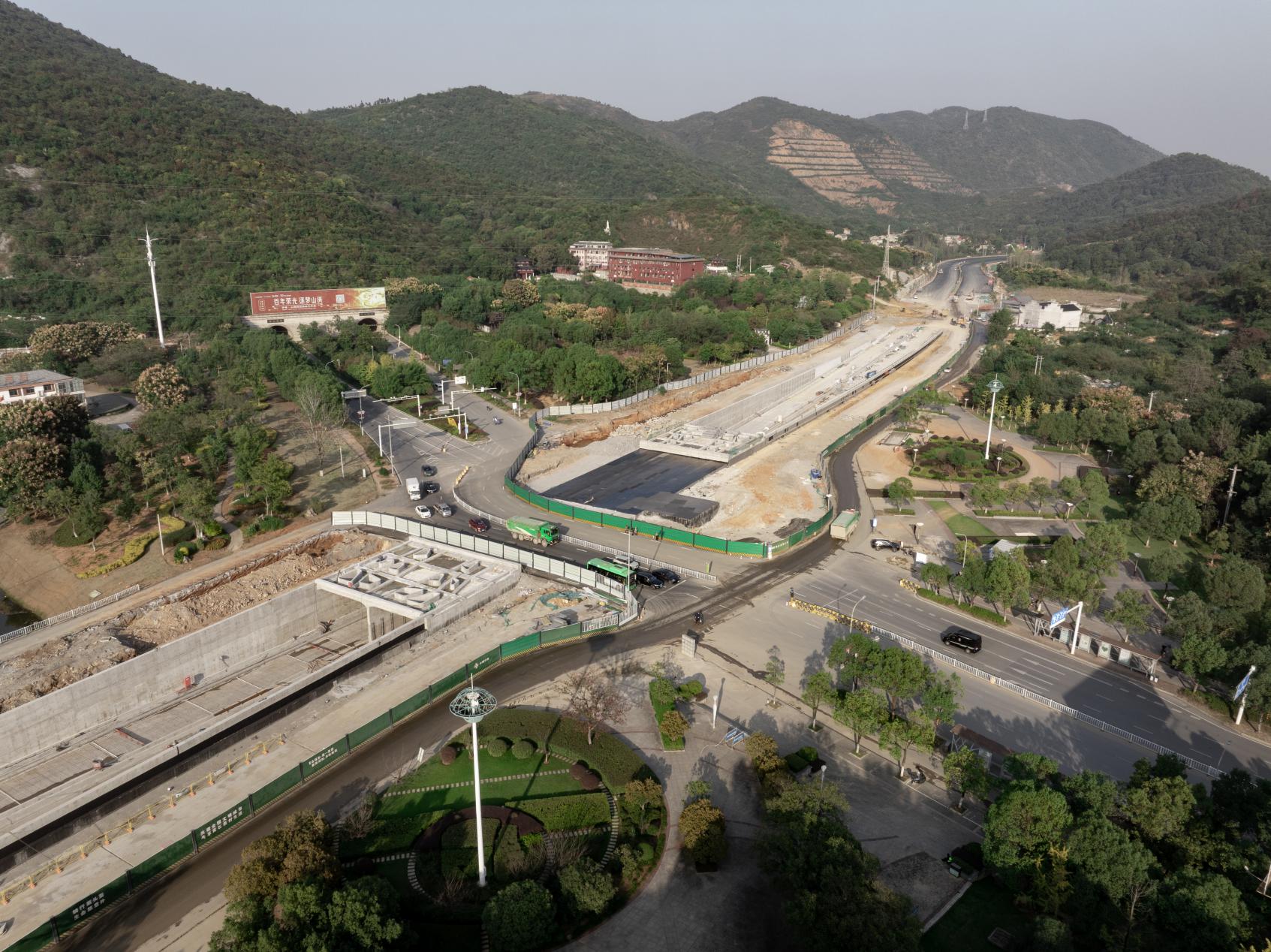 聖明路下穿隧道
