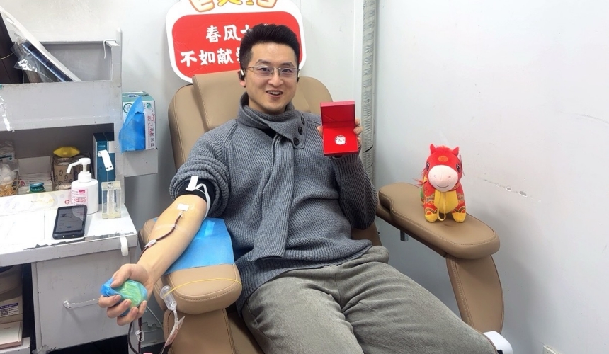 何飛第12次無償獻血。劉環環攝