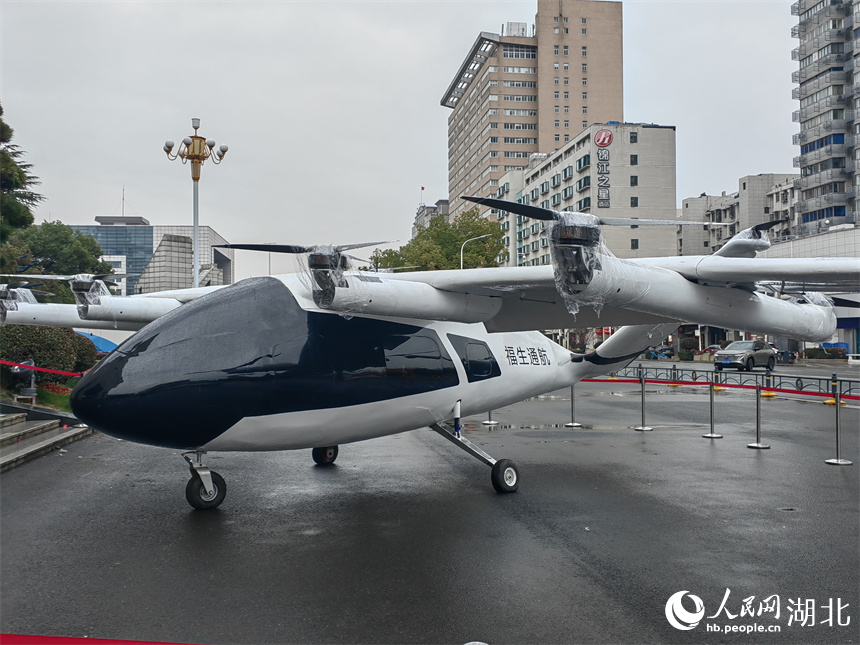 福生通航的“空中ICU”已成功試飛。人民網記者 郭婷婷攝