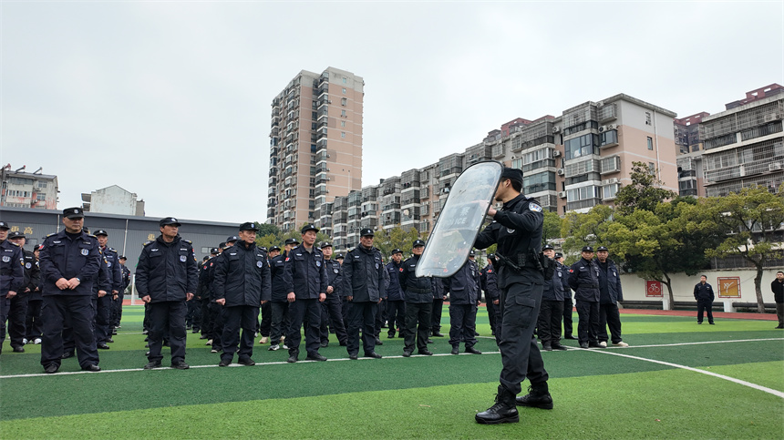 武汉警方“八项举措”护航开学季 筑牢校园安全防线【6】