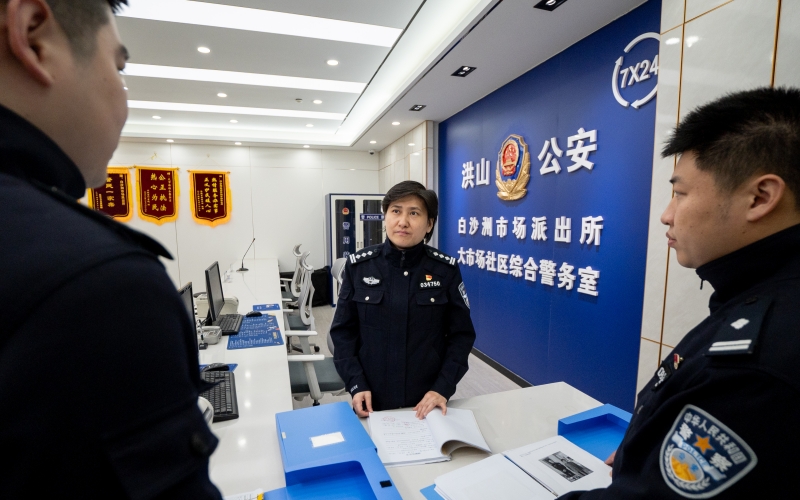 李娜守護著城市的“菜籃子”安全。