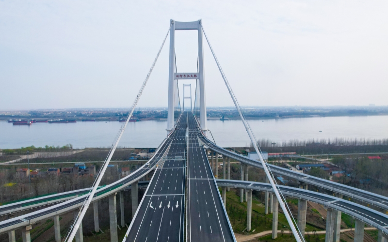 武汉双柳长江大桥。许豹摄