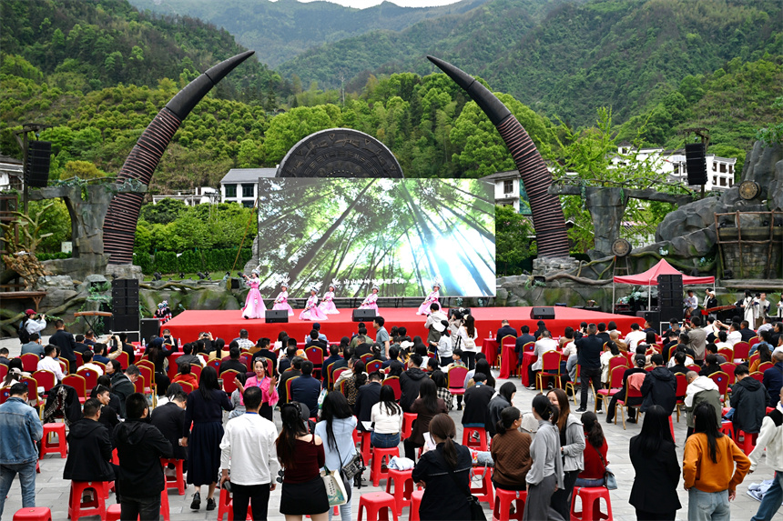 嘉年华助燃文旅消费 鄂湘赣三地互游