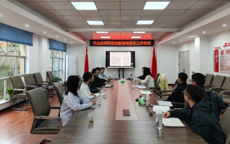 三级联动育强创新梯队。