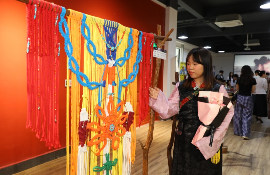 以艺术和专业赋能生活 首义学子举办毕业艺术作品展【3】