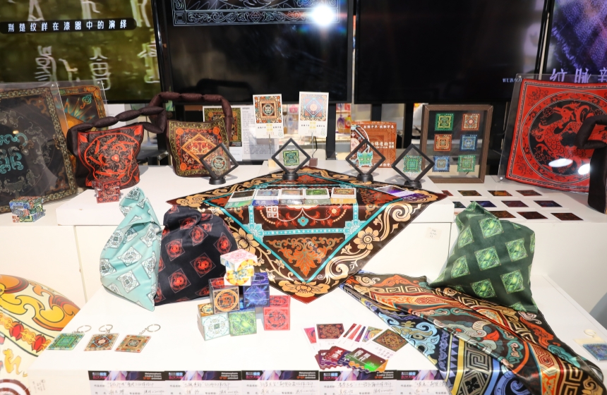 以艺术和专业赋能生活 首义学子举办毕业艺术作品展【5】
