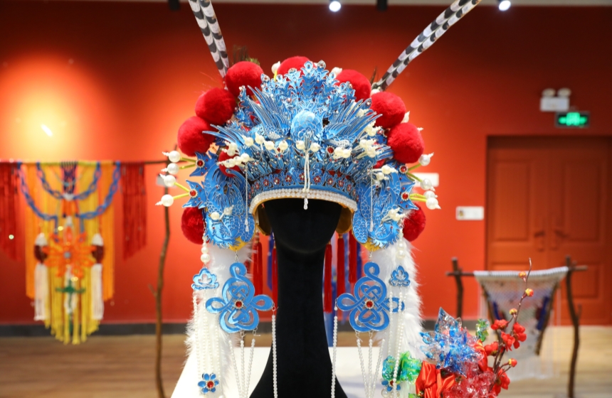 以艺术和专业赋能生活 首义学子举办毕业艺术作品展【2】