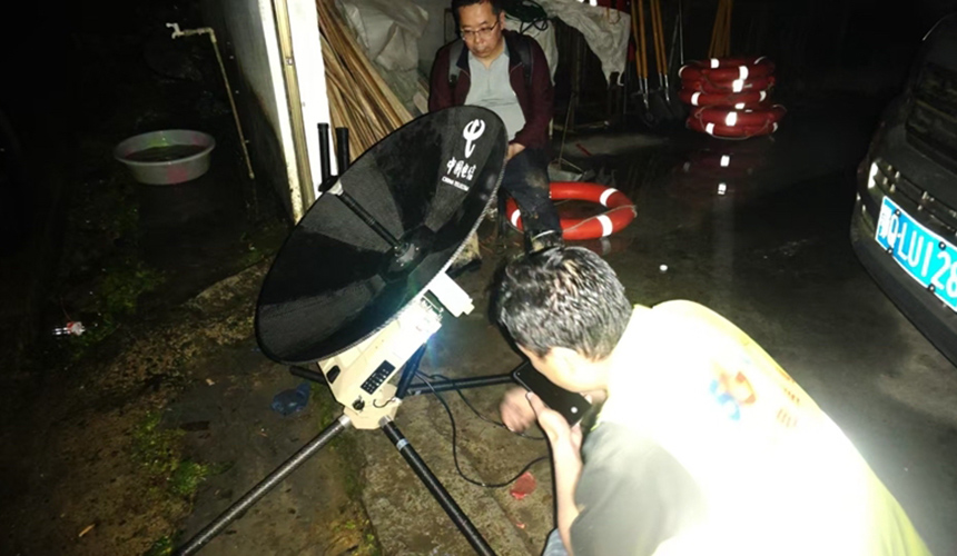 科技筑牢暴风雨中的通信盾【4】
