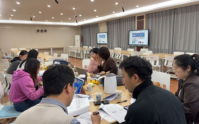 学校竞赛辅导团队开展省赛备赛指导