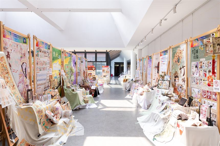城建学部毕业展。