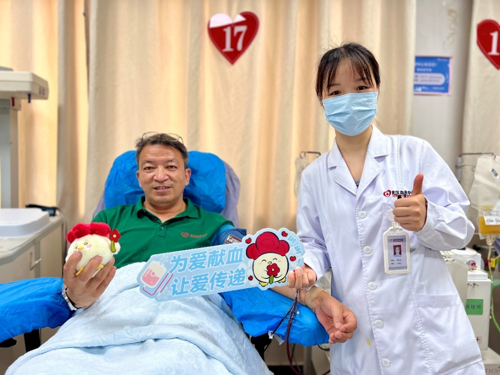湖北省“熱血榜樣”點贊新版“熱血蒜鳥”