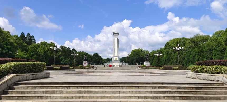 黃麻起義和鄂豫皖蘇區紀念園內景。