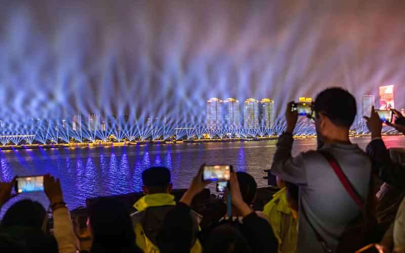 行進中國︱微改精修千年古城越夜越“活”(图4)
