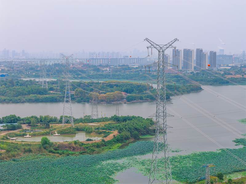 鋼都配套工程第三階段送電成功。
