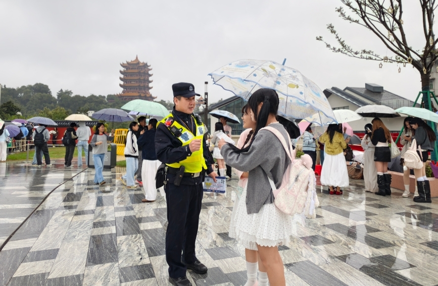 300余處“進門難”點位打通 百萬單有責事故率降16%【2】