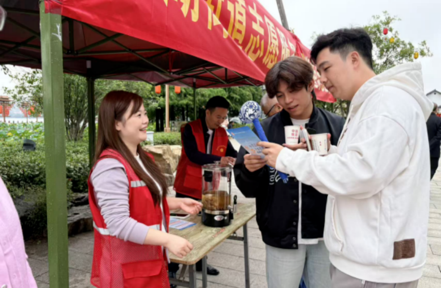 黄州：返乡服务全覆盖