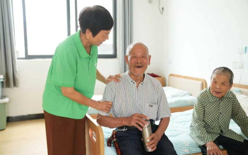 农村福利院。程思摄