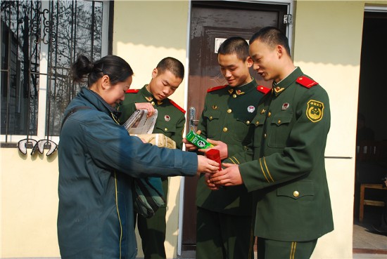 “王姐来了……”--湖北频道--人民网